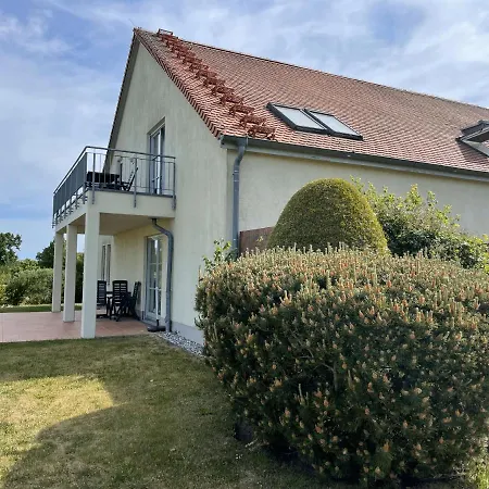 Leuchtturm * Dewichow