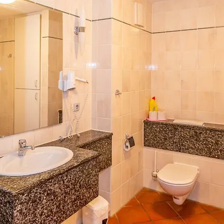 Leuchtturm Appartement Dewichow